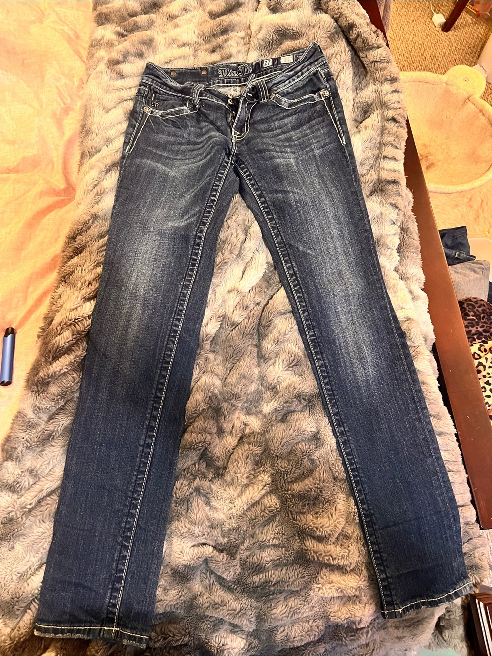 Miss Me Women's Medium Dark Blue Straight Leg Jeans